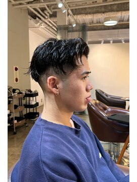 ビハインドザカーテン(BEHIND THE CURTAIN) 【スタイリングを楽に】メンテナンスカット