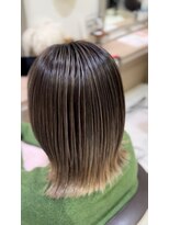 アッシュ 戸田公園店(Ash)&nbsp;白髪ぼかしハイライト×ナチュラルカラー