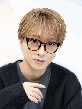 オーシャントーキョーウエスト 心斎橋 (OCEAN TOKYO WEST) ラウンドマッシュシースルーフェザーショートウルフ