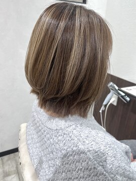 ベルヘアーデザイン 堺東(Belle hair Design) ハッシュカットハイライトイメチェンイルミナカラーレイヤー堺東