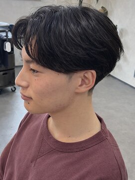 ルーチェ(Lu-che) 流行りの毛流れを作るメンズカット
