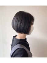 スミール(Smil) ダークアッシュミニボブ