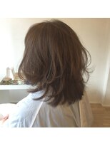 カタチヘアー(HAIR) 。。。春。。。クリエイター。。。ミディアムレイヤーのカタチ。