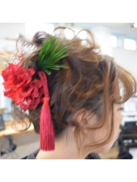 カラーアトリエ イロドリ(彩) 成人式　　ヘアメイク