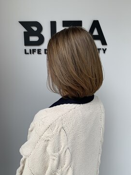 ヘアサロン ビータ(Hair salon BITA) グラデーションボブ×フォギーベージュ