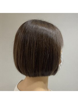 イーチ ヘアーアンドトータルビューティ(each hair&total beauty) 内巻き/ナチュラルツヤボブ 【青木元子】