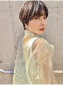 【丸みショート×前髪あり】ハンサムショート グレーベージュ