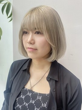 ステア ケース(stair case) 多毛さんでもまとまる韓国内巻きボブ顔まわり前髪カット髪質改善