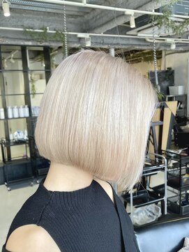 インク(inc) ホワイトベージュ/bob