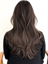 ゴカン バイ ジル ブラン 名古屋(Gokan by JIL BLAN)&nbsp;ハイライトバレイヤージュダブルカラーショートカット30代40代