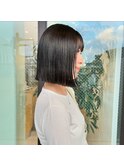 ボブ顎下2センチ切りっぱなしボブ