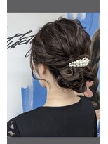 ナンバー ブラオ 名古屋栄(N° blao) ゆったり崩しシニヨン☆