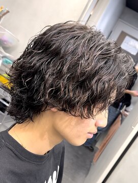 フィフスパーク(fifth PARK) 渋谷メンズパーマセンターパートウルフカットミディアムパーマ