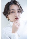 ブルーカラーワインレッドお団子ヘアチェリーレッド刈り上げボブ