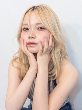 ザフレイ(the Frei) ハニーブロンドレイヤー