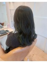 コワフュールエミカ(coiffure EMIKA)&nbsp;エメラルドカラー。