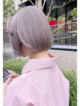 アンドソー 池袋(&so.) ハイトーンカラー/ホワイトブロンド/レイヤーカット/池袋