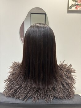 ルルフェ(Rurfe)の写真/梅雨前のストレートパーマがおすすめ♪湿気に負けない扱いやすい髪へ