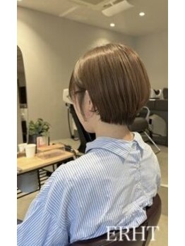 エルト 大通店(ERHT)の写真/【札幌/大通】朝の5分を時短に！骨格や癖を活かす緻密なカットで、乾かすだけでまとまる理想の形が続く◎