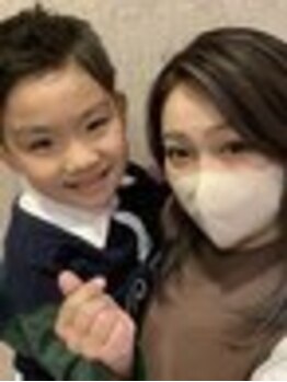 アース 平塚店(HAIR & MAKE EARTH)の写真/キッズスペース有♪お子様同伴可☆親子クーポンでキッズカットが無料!白髪ぼかしや髪質改善カラーと一緒に