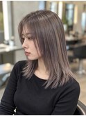 透明感ラベンダーグレージュ×顔まわりレイヤーミディ