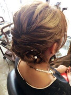 ブルック ヘア デザイン(BRook hair design) ゆるふわパーティーアップ
