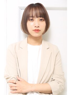 クラッチ 博多(CLUTCH) ナチュラル艶髪ストレートボブa3