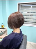 前下がりショートボブ