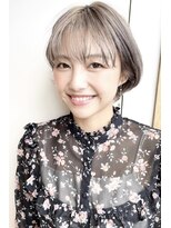 イーズ 鎌倉(e's)&nbsp;《e'sイーズ鎌倉》ダブルカラーで作る透明感ショートボブ/カット