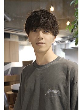 キュー(Cue_) 王道メンズニュアンスマッシュカットパーマ(表参道原宿)