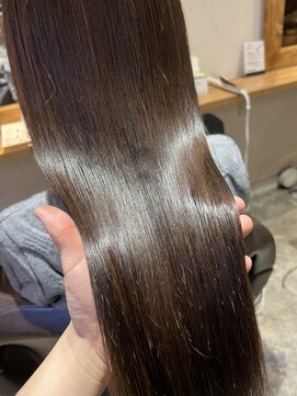 アルーシェ 新宿店(Alushe) グレージュ×髪質改善