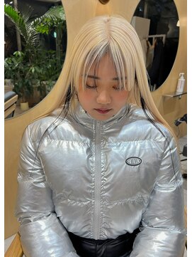 スタン 渋谷(Stam) 抜きっぱなしブロンドハイトーンウルフレイヤーケアブリーチ渋谷