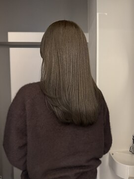 ビューズ(VIEWS) オリーブカラー/オリーブグレージュ/赤み消しカラー(表参道駅)