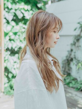 アマリス(Amaris) ロングスタイル20代/30代/40代/庭瀬