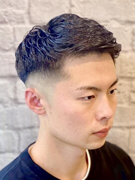 銀座マツナガ 新宿野村ビル店 フェードスタイル