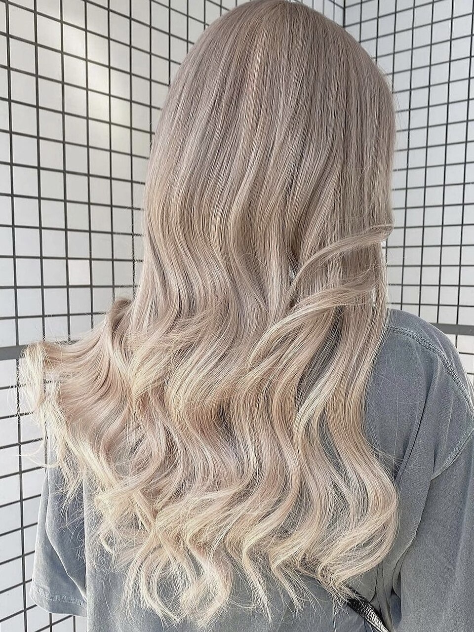 レターパック シールエクステ　ハイトーンカラー グレージュシールエクステ/渋谷/エクステ/ブリーチ/ダブルカラー