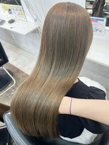 ラビス(Lovis)&nbsp;ミディアム/暗めカラー/デザインカラー/フェイスフレーミング