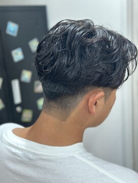 スウェル 船橋店(Swell) リバースセンターパート/ニュアンスパーマ/ダウンバング/船橋
