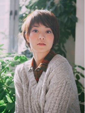 エマージュ 新宿(Emerge) ナチュラル可愛い☆耳かけショート