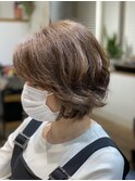 ショートボブ