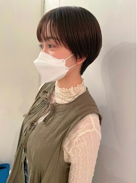 シータ(sheta) 【表参道sheta/中澤】暗めカラークールショートペールベージュ