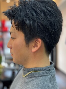 バーバーナナロク(barber76)の写真/21時まで営業！仕事帰りにも通いやすい◎清潔感のあるスタイルで好印象に☆丁寧でスピーディな仕上りを！