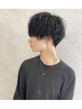 カノンヘアー(Kanon hair) マッシュ　波パーマ　メンズ　カット