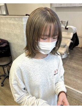 ハイル(KHAIR) くすみベージュ×顔周りレイヤー《 yuu 》