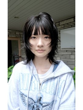 フルールデリズ(fleur de lis) ハイレイヤーカット