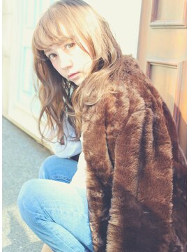 ワースホワイル(WORTH WHILE) マチルダボブピンクベージュインナーグレージュハイライト大人