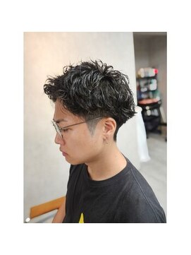 リルシェアサロン(RiRe share salon) スパイキーショート×ランダムパーマ