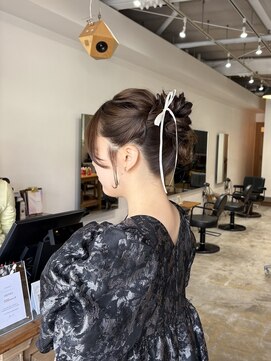 アクビー(AKuBii) お呼ばれヘアセット