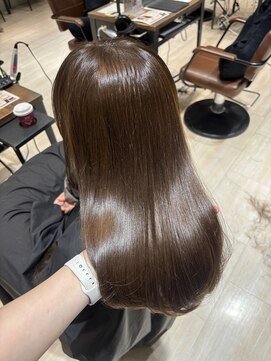 アフロート ギンザ(AFLOAT GINZA) 顔周りカット×レイヤーロング×透明感カラー×顔まわりレイヤー