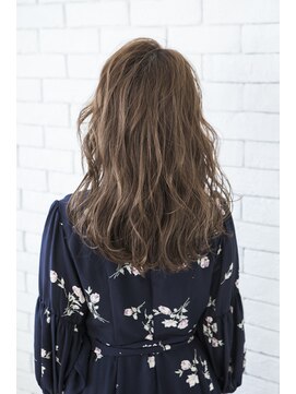 Miel Hair渋谷 後ろ姿もかわいい 無造作ウェーブ L ミエルヘアー 渋谷店 Miel Hair のヘアカタログ ホットペッパービューティー